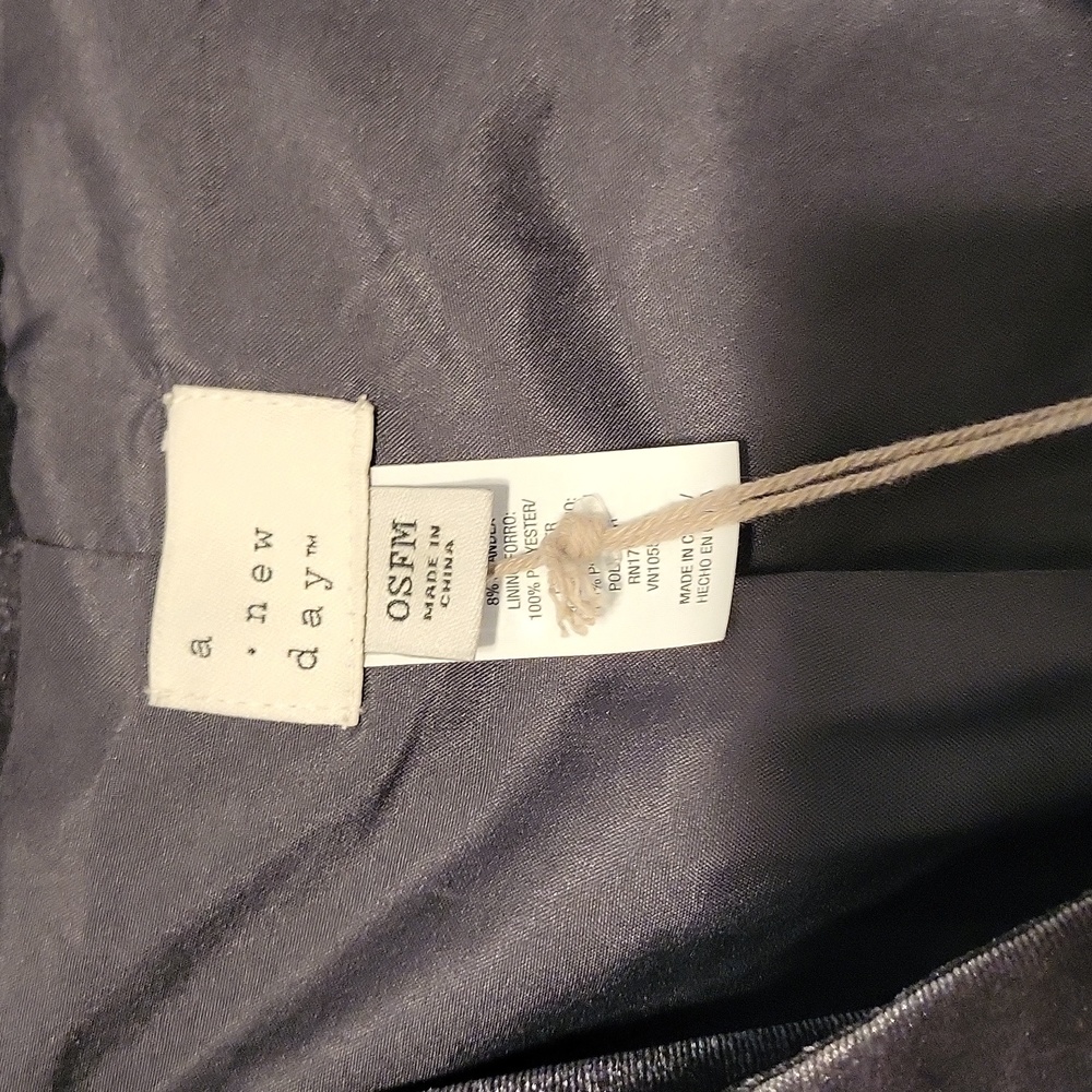 Short jacket - Picture 2 of 4
